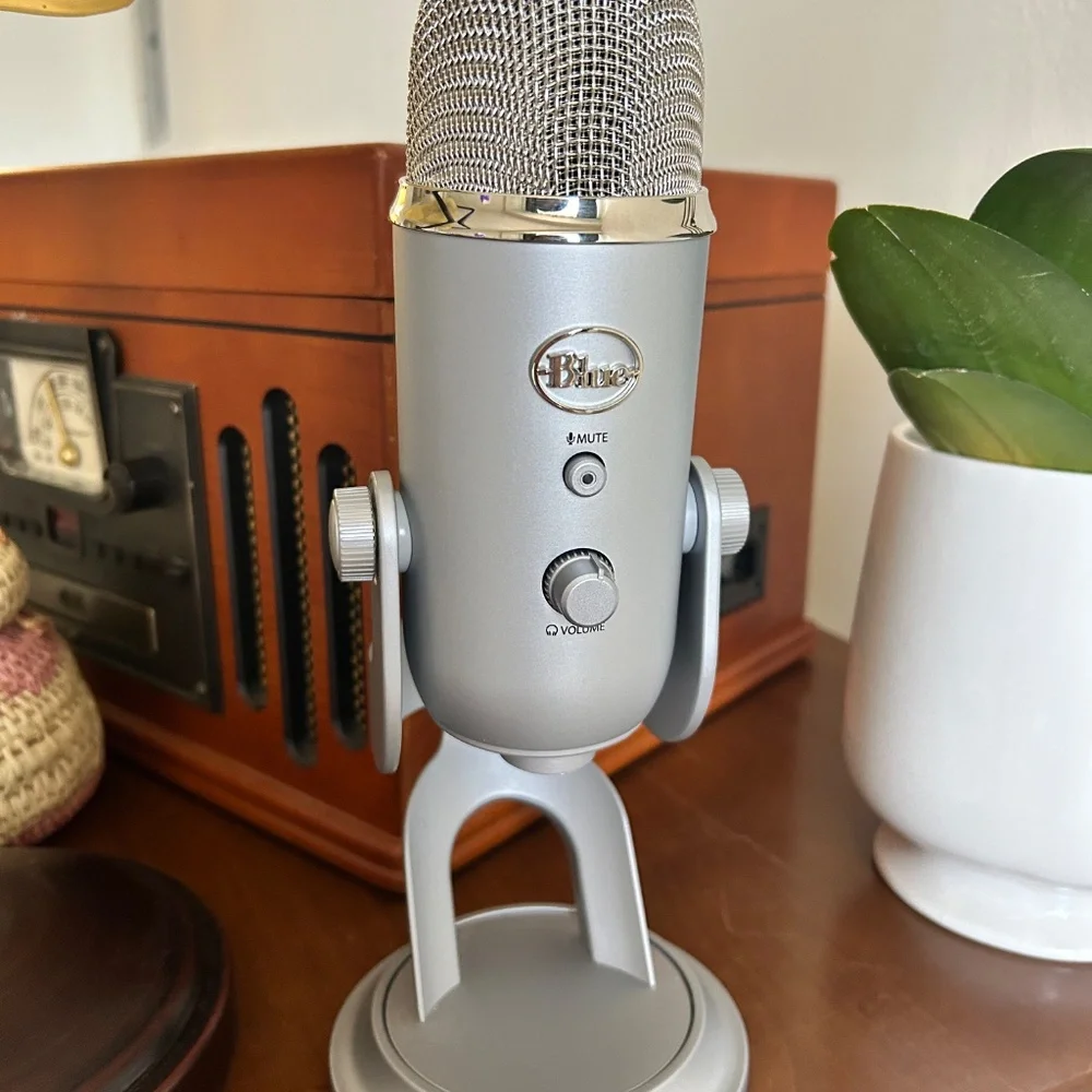 Blue Yeti USB Microphone